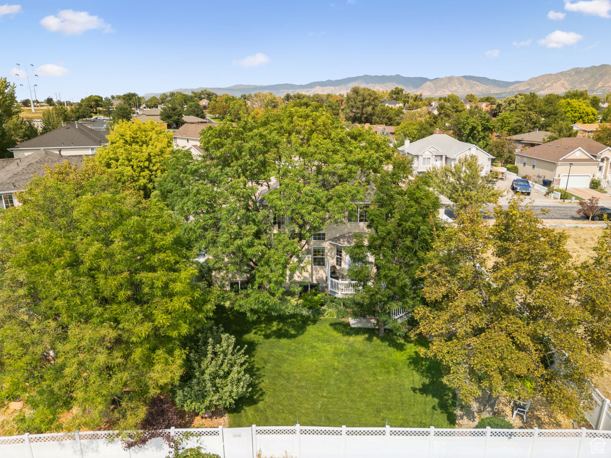 TAYLORS COVE PH 1 - Residential