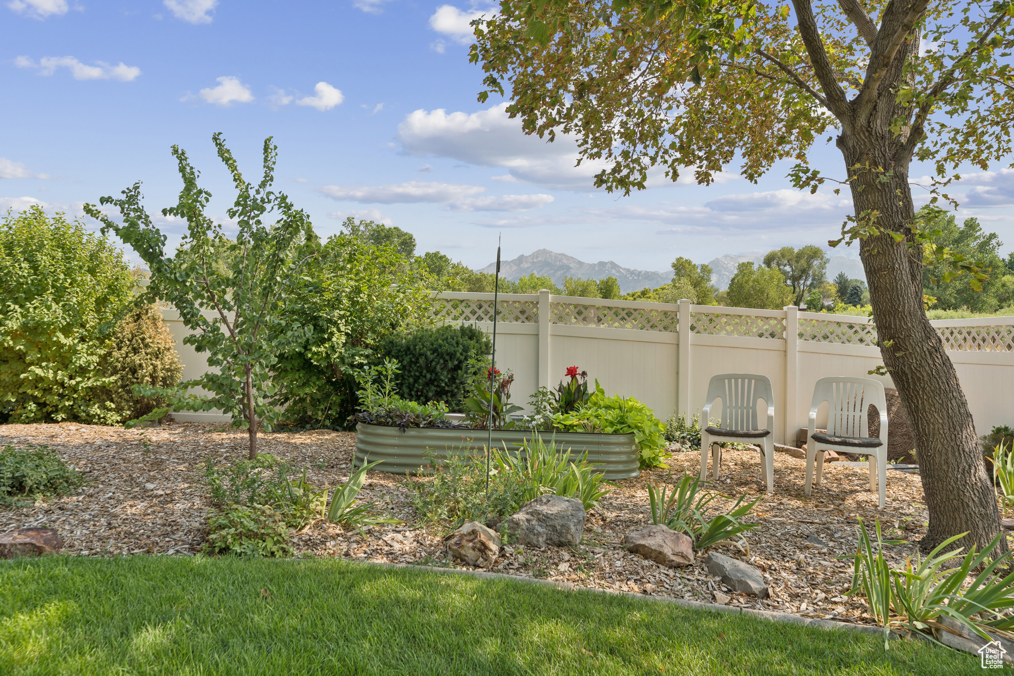 TAYLORS COVE PH 1 - Residential