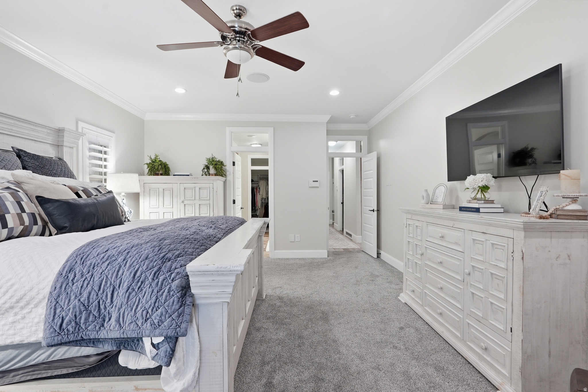 STONESHIRE - Residential