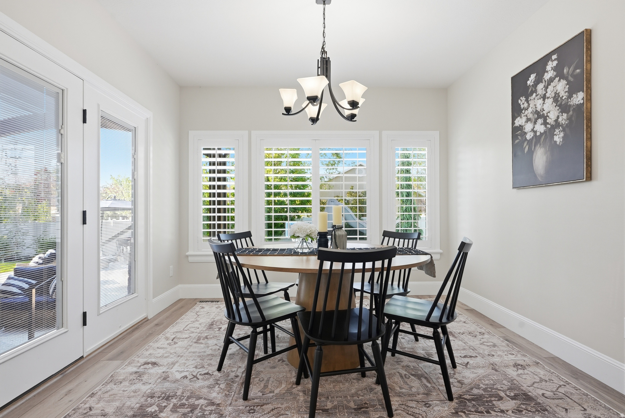 STONESHIRE - Residential
