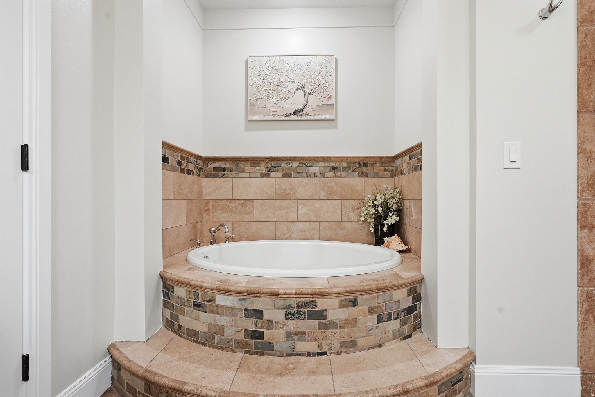 STONESHIRE - Residential