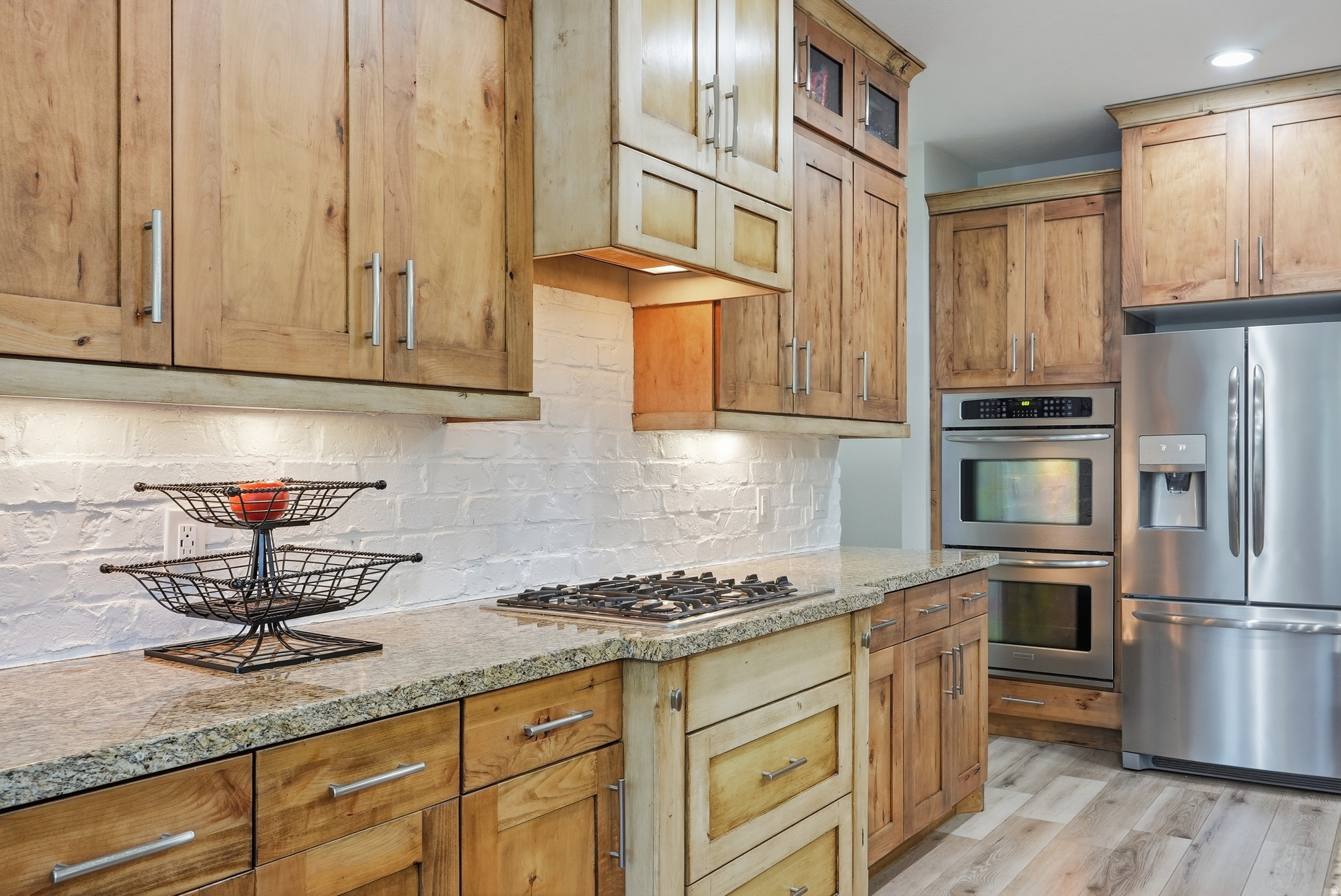 STONESHIRE - Residential