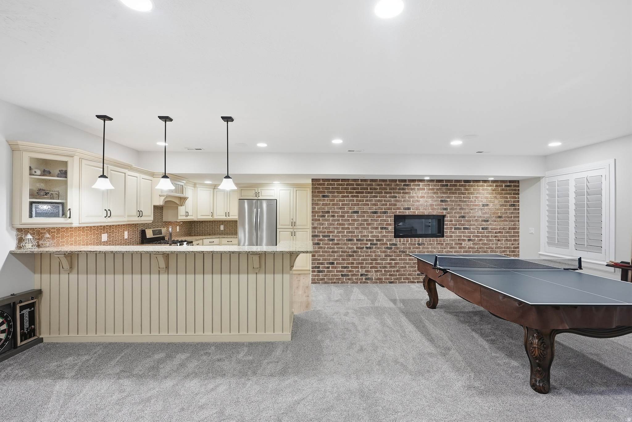 STONESHIRE - Residential