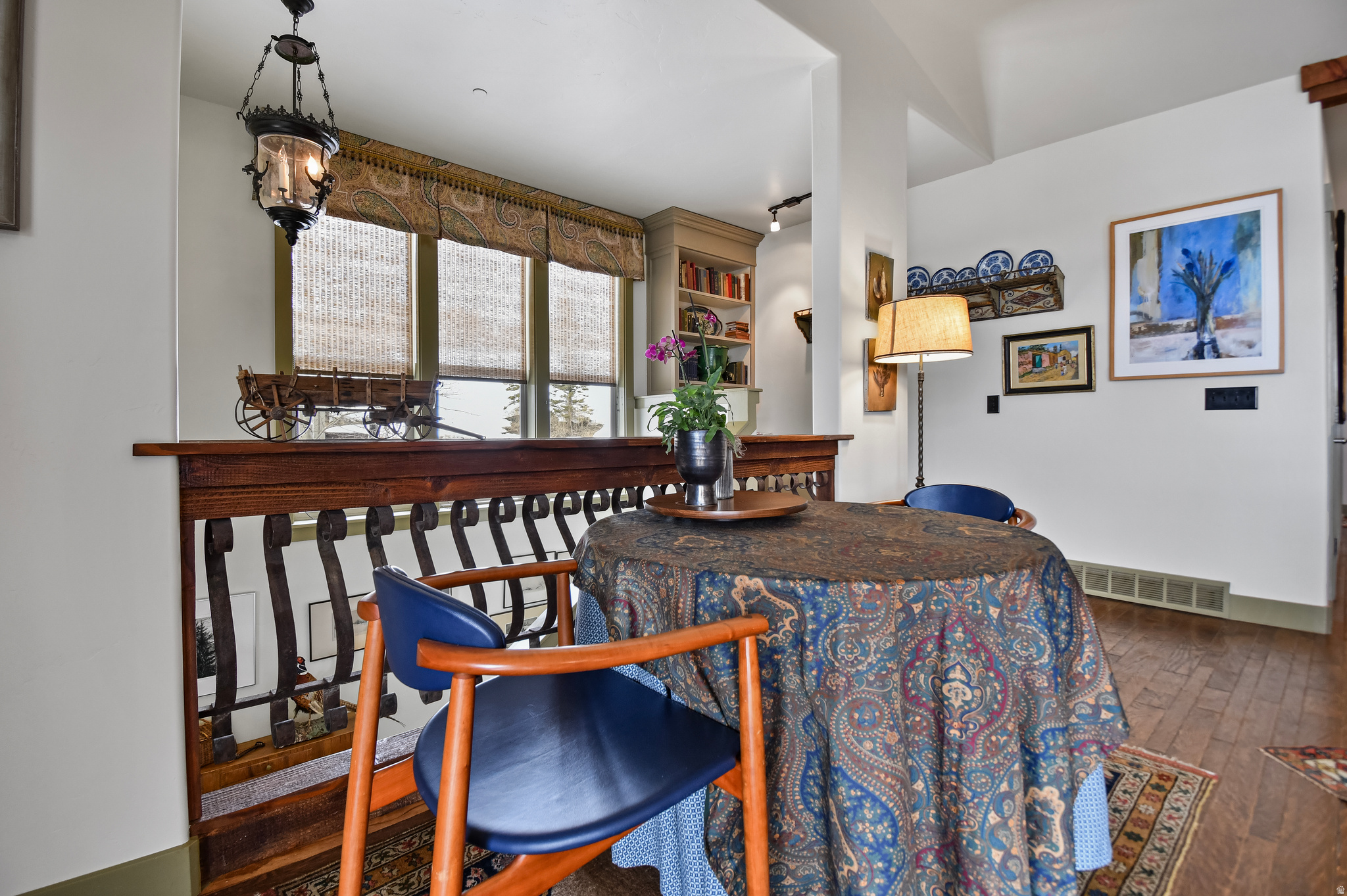 BLACK ROCK RIDGE - Residential