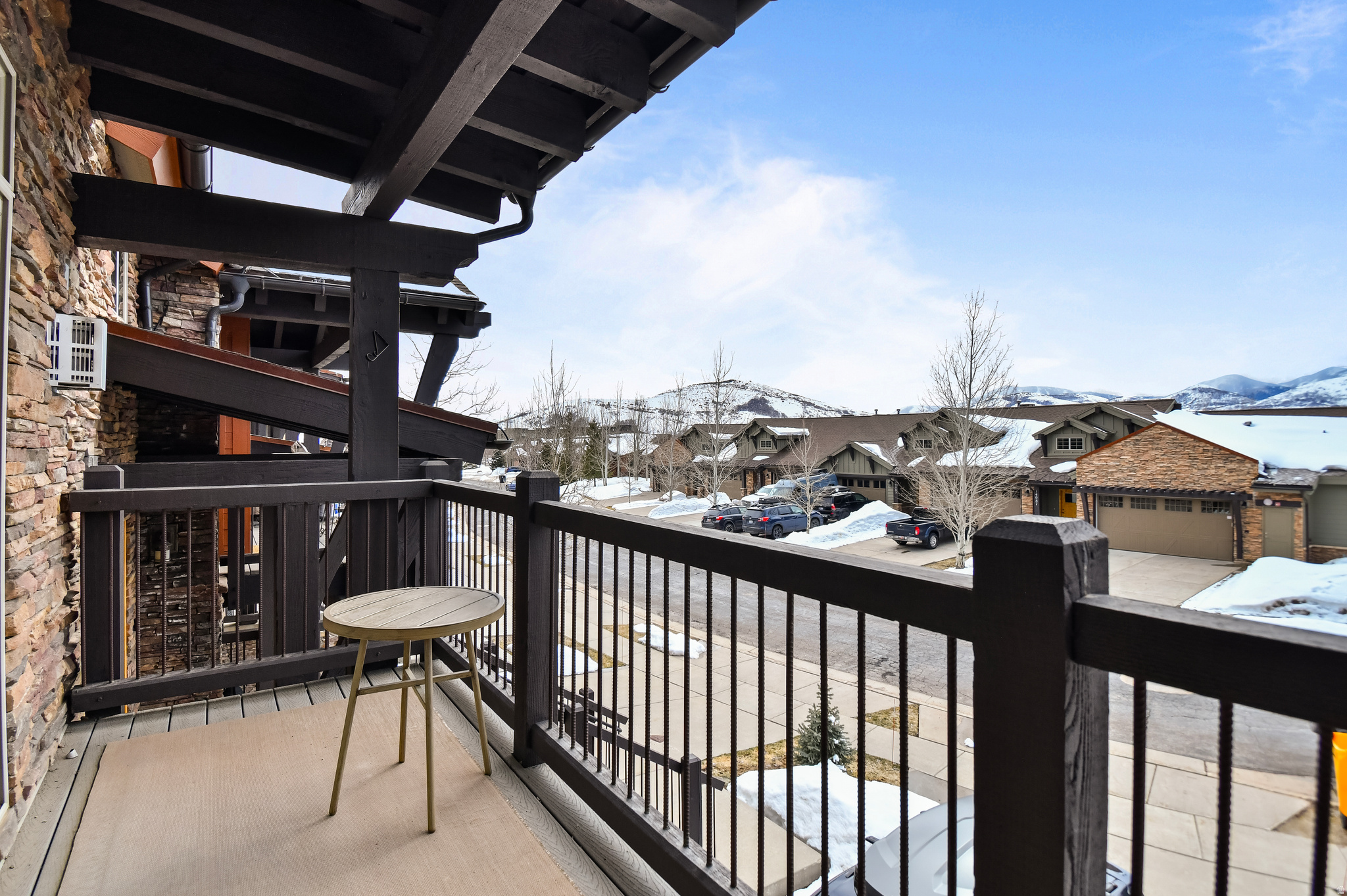 BLACK ROCK RIDGE - Residential