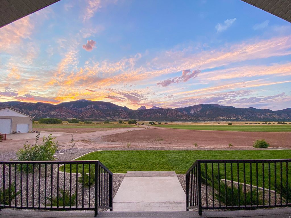 Photo of 401 S 3430 E, New Harmony, UT 84757 (MLS # 2122880)