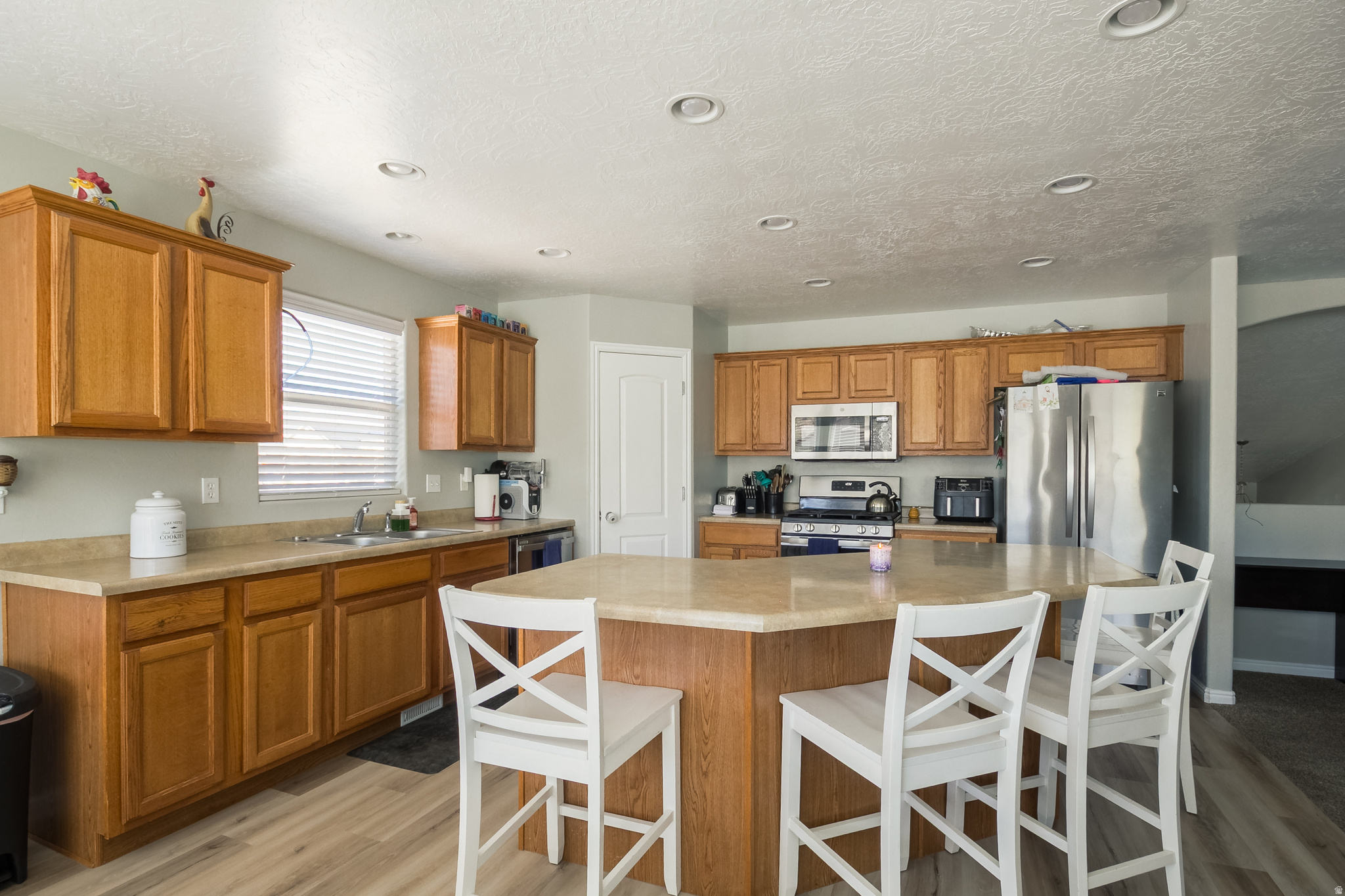 MAYFAIR MEADOWS - Residential