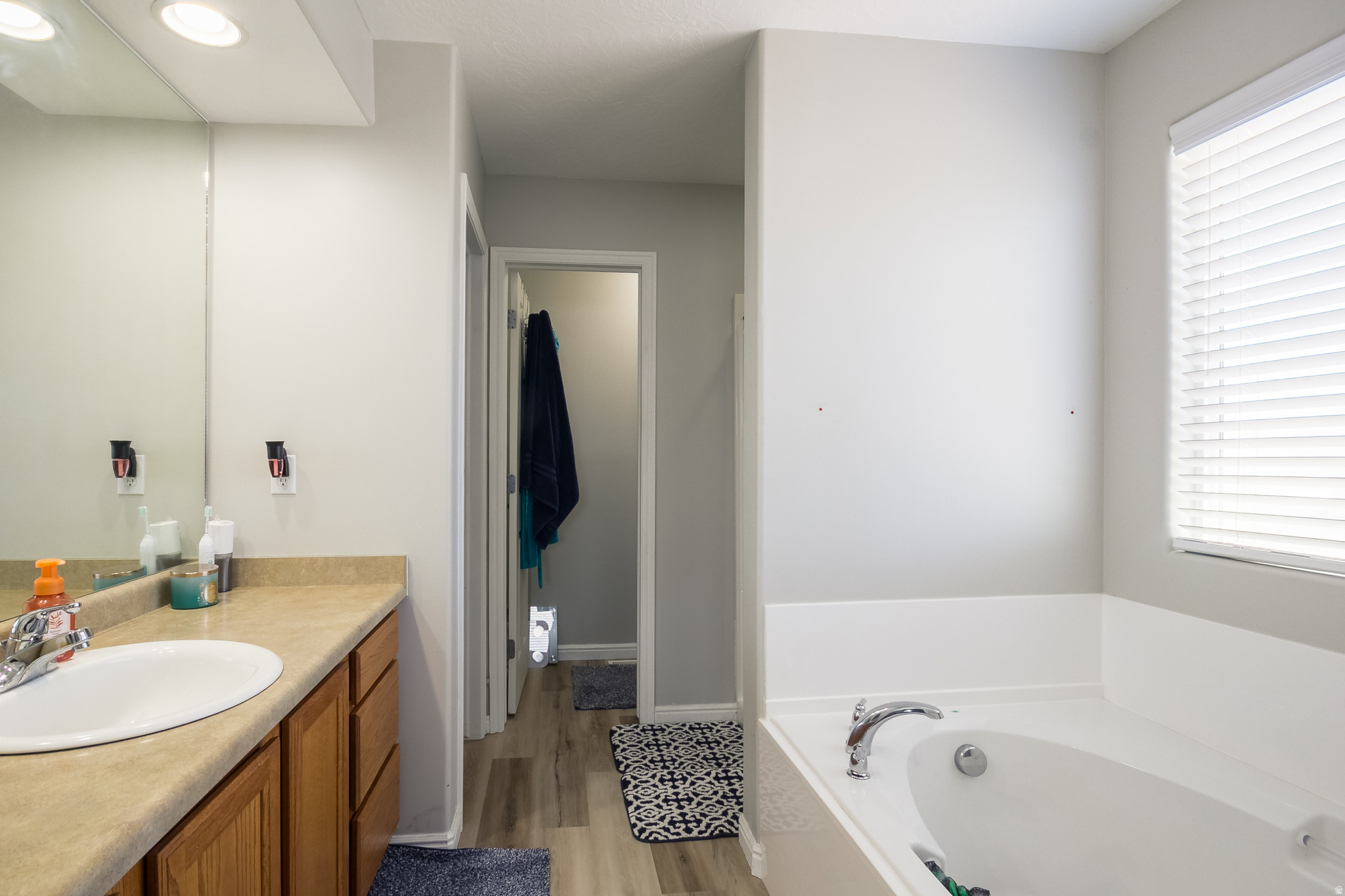 MAYFAIR MEADOWS - Residential