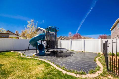 Tiny photo for 2933 W BORAH WAY, Vernal, UT 84078 (MLS # 2148717)