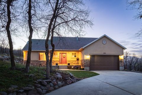 Photo of 8101 W STEP MOUNTAIN RD, Herriman, UT 84096 (MLS # 2152890)