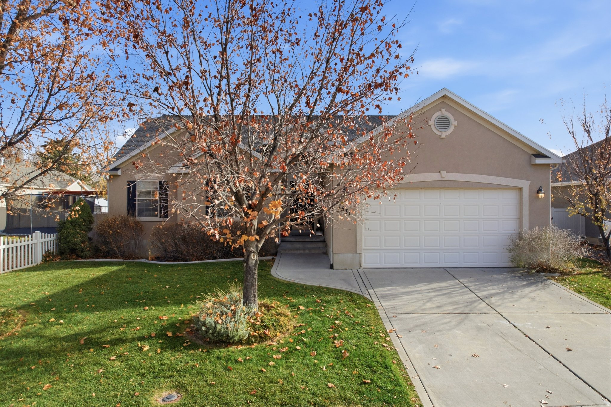 BROOKSIDE - Residential