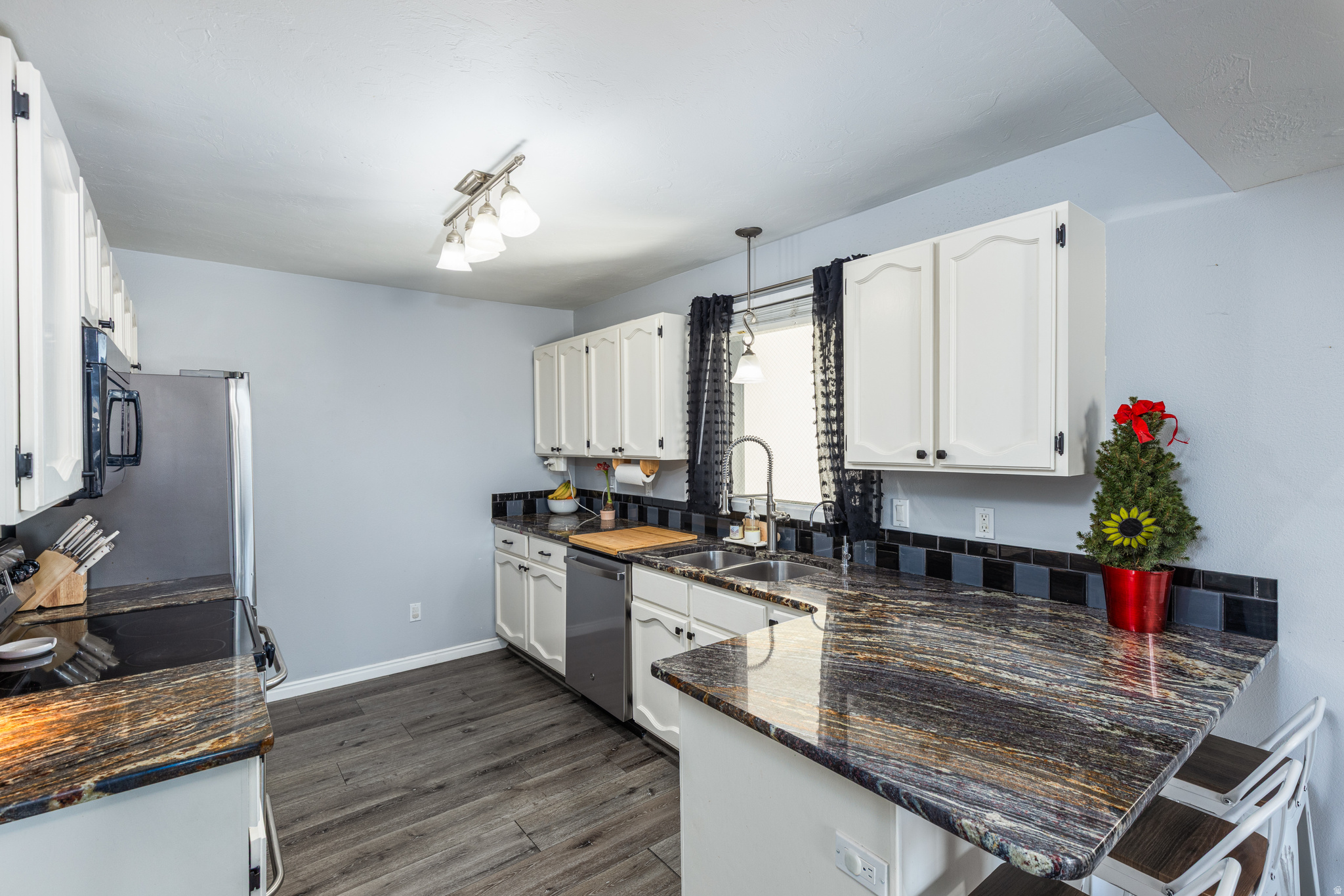 NORTH ABBY CONDOS - Residential