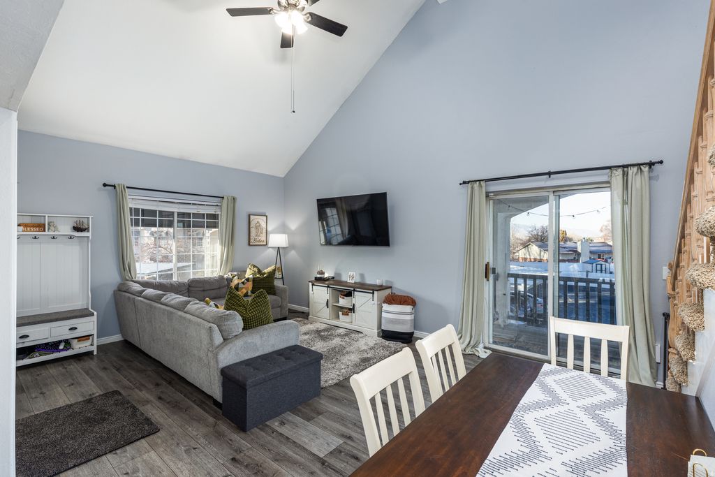 Photo of 686 W 1870 N #12, Orem, UT 84057 (MLS # 2138330)