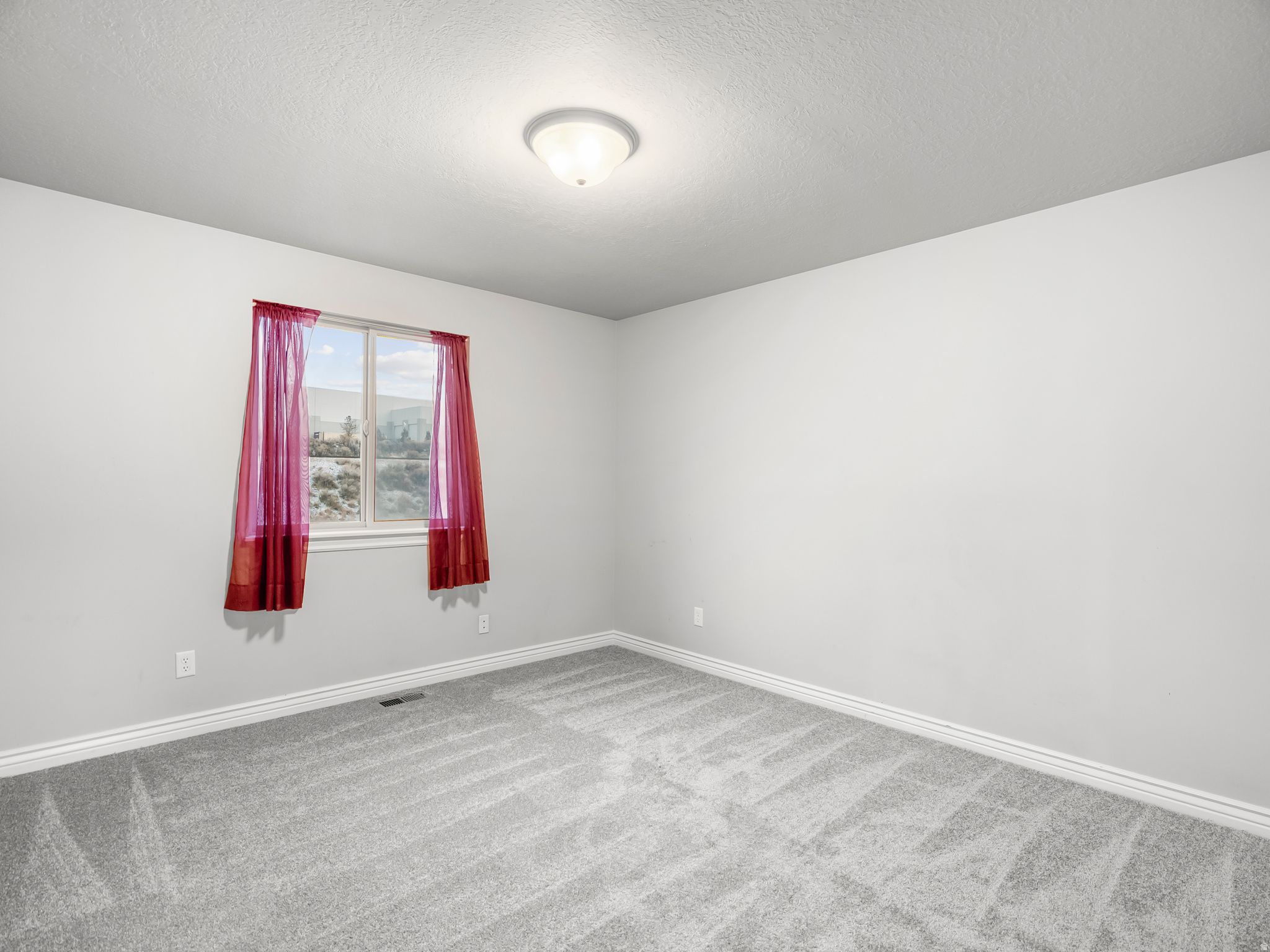 SUNSET AT DRAPER RIDGE PHASE 2 - Residential