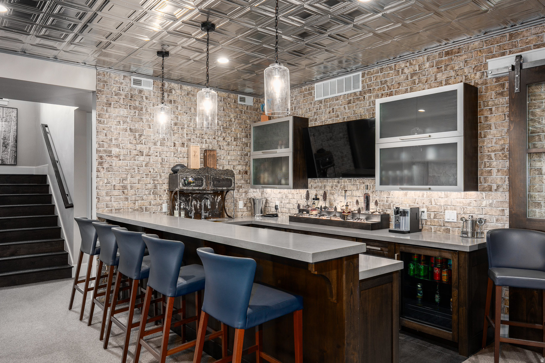 PROMONTORY / SIGNAL HILL - Residential