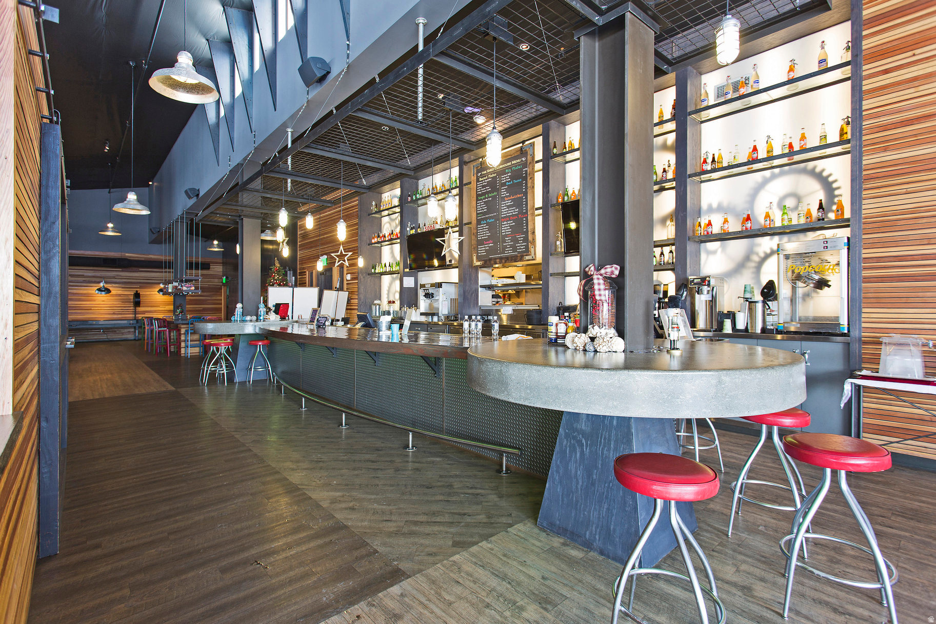 PROMONTORY / SIGNAL HILL - Residential