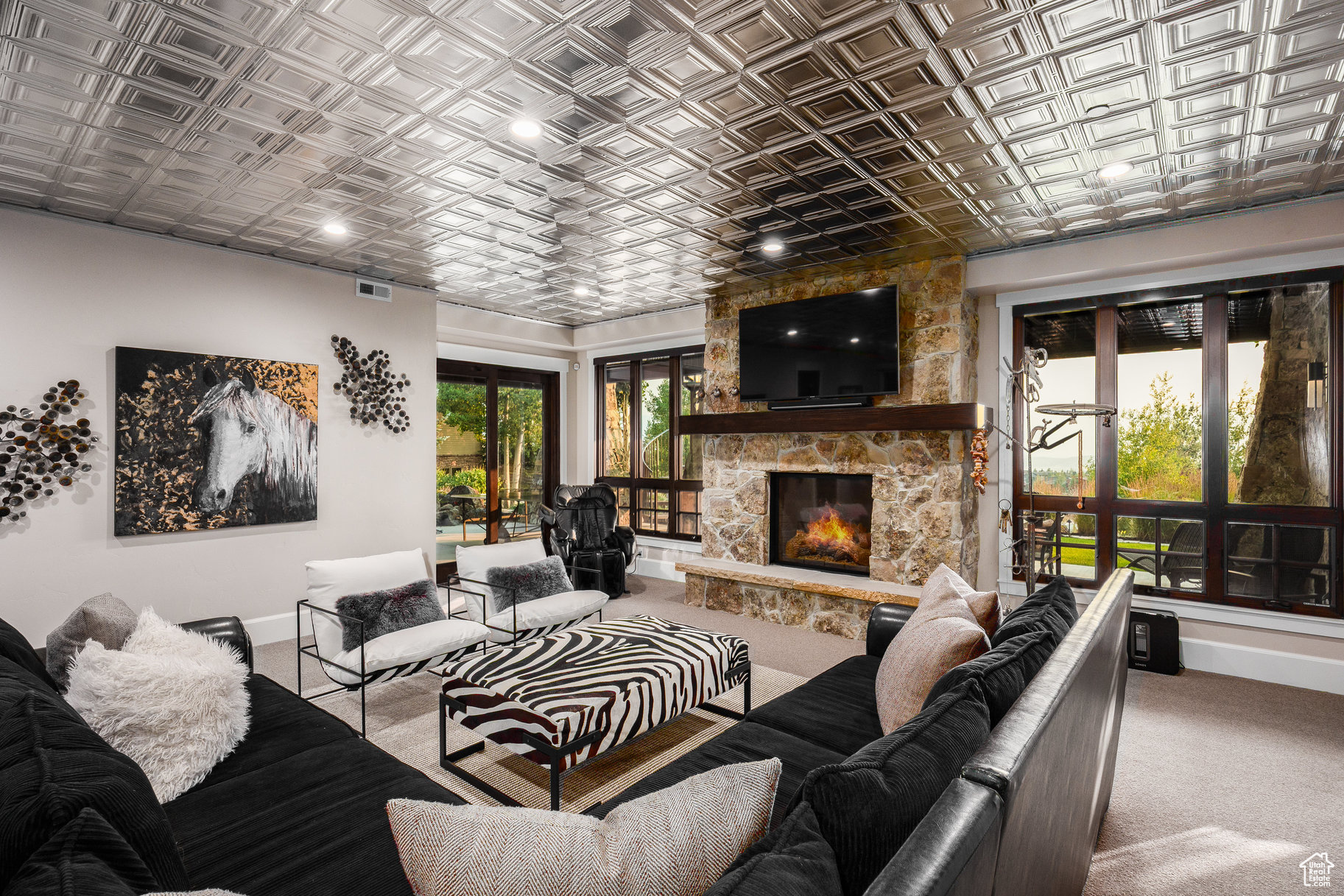 PROMONTORY / SIGNAL HILL - Residential