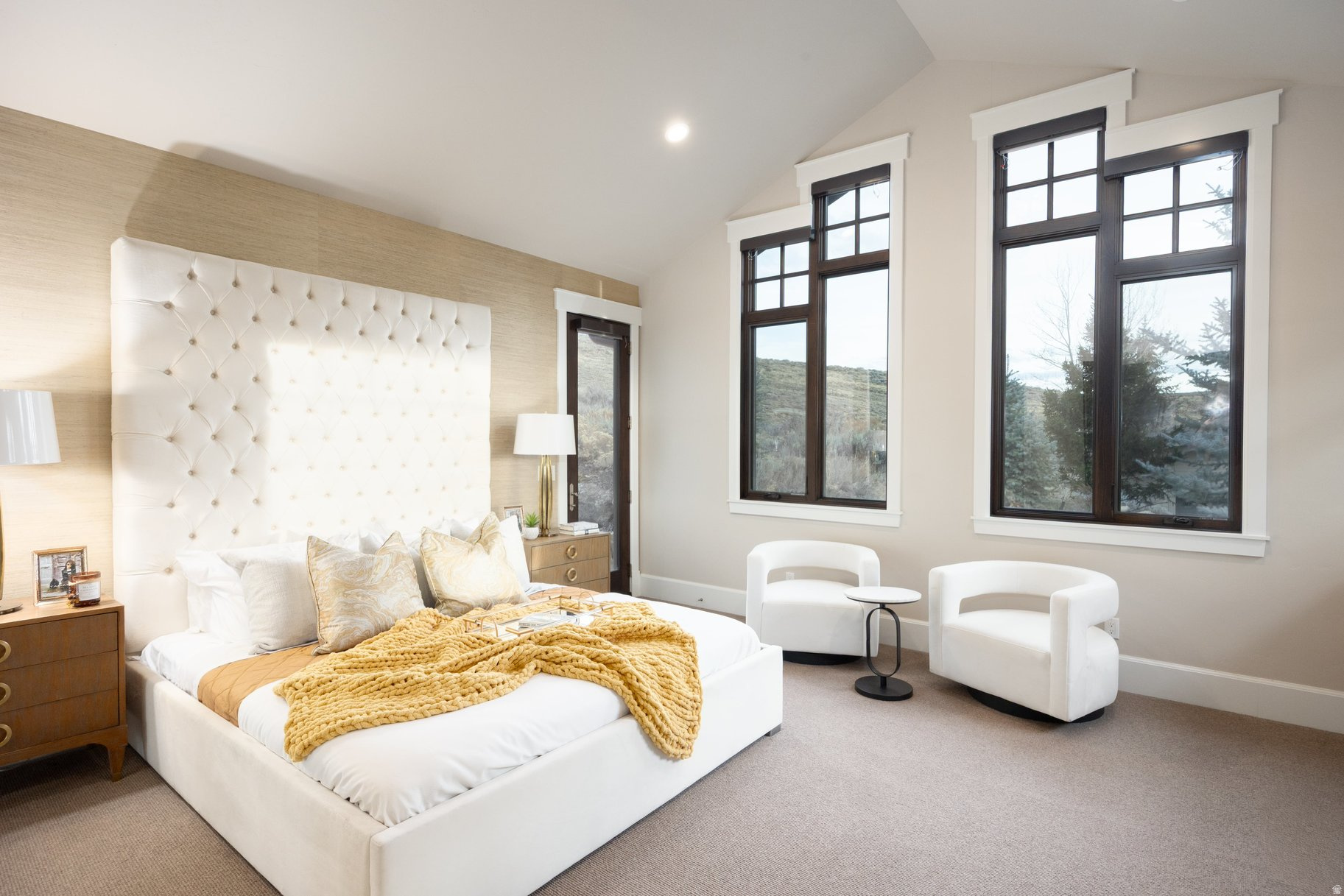 PROMONTORY / SIGNAL HILL - Residential