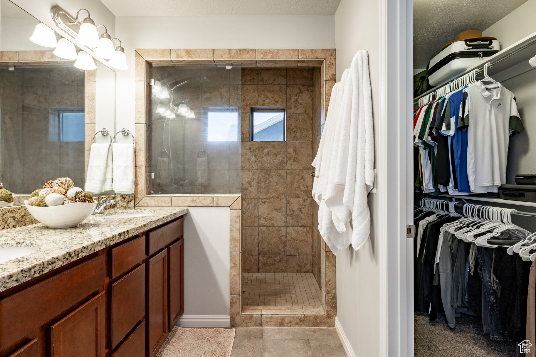 VALLEY STATION - Residential