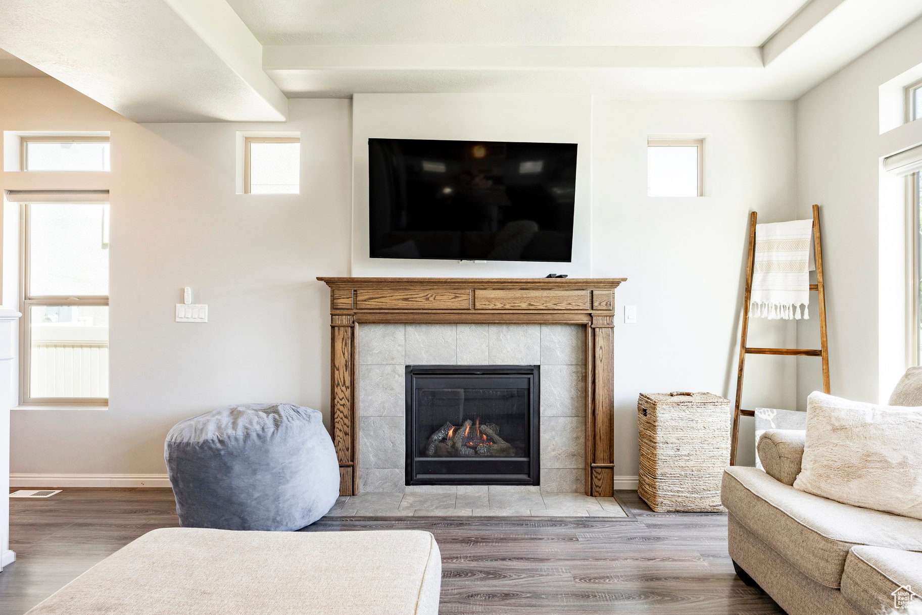 VALLEY STATION - Residential