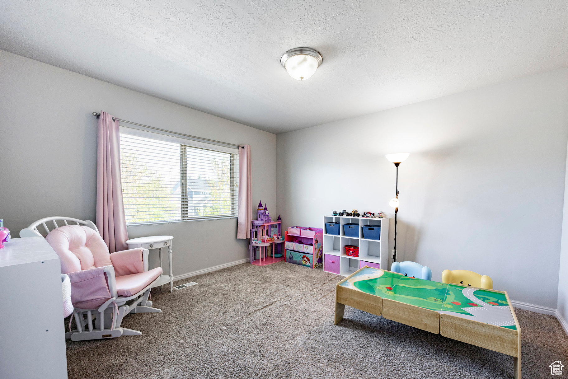 VALLEY STATION - Residential