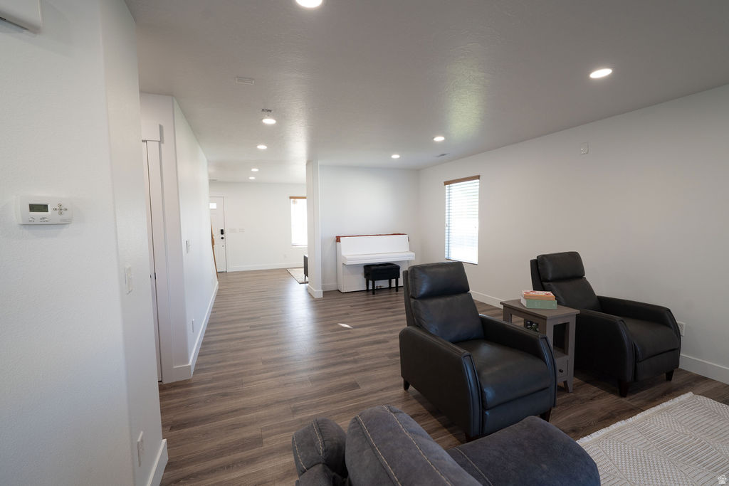 JORDAN WILLOWS II - Residential