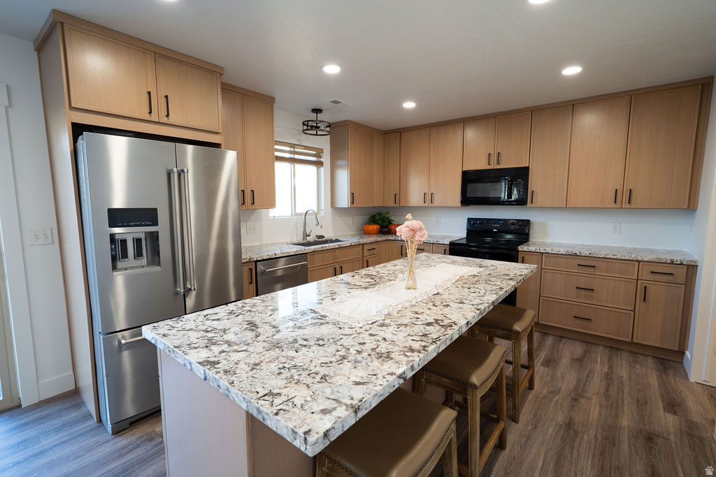 JORDAN WILLOWS II - Residential