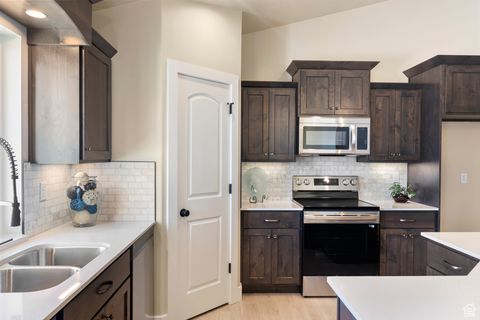 Tiny photo for 4756 S 4300 W, Roy, UT 84067 (MLS # 2118690)