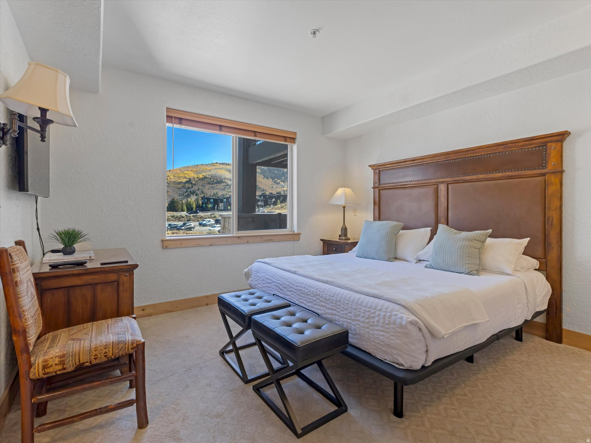 SILVERADO LODGE CONDOMINIUM - Residential