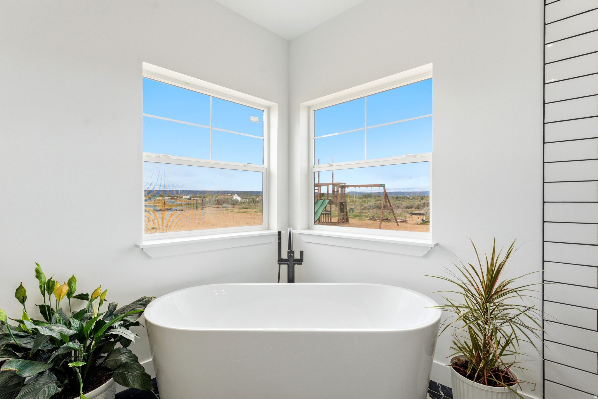MOUNTAIN VIEW ACRES MINOR - Residential