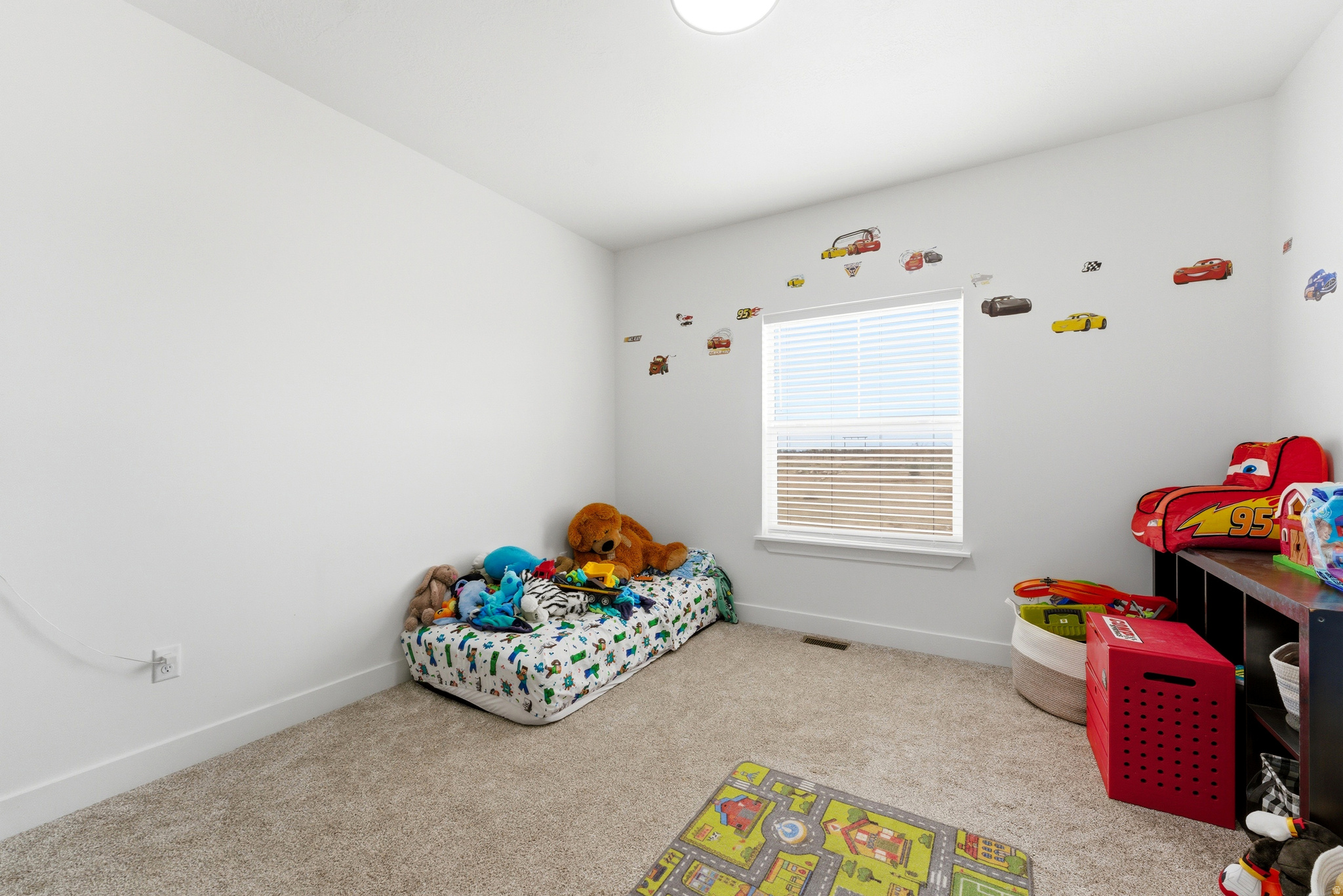 MOUNTAIN VIEW ACRES MINOR - Residential