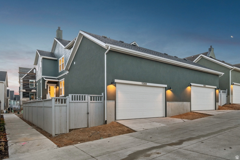 DAYBREAK - Residential Income