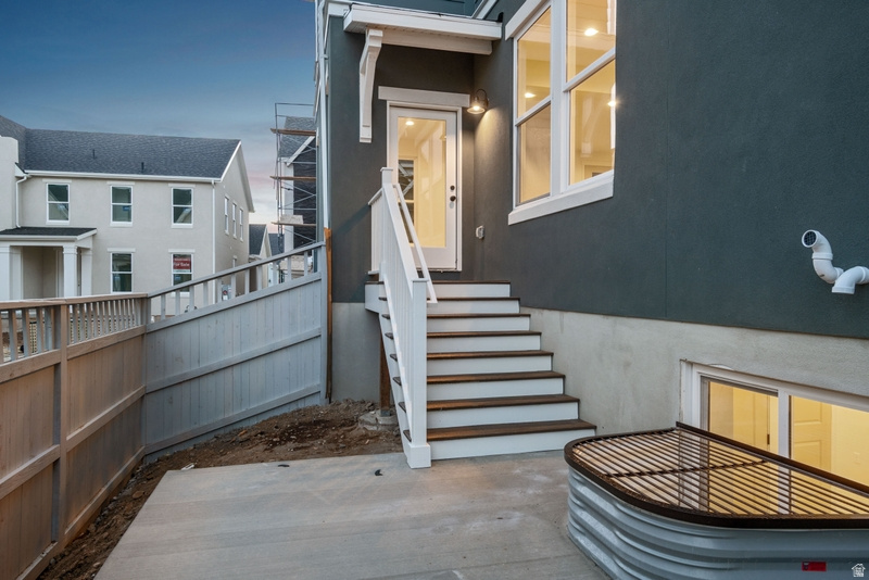 DAYBREAK - Residential Income