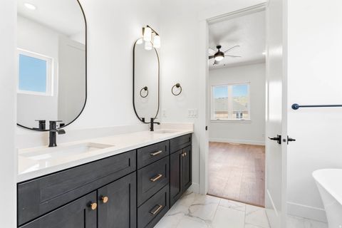 Tiny photo for 1353 WEST VIEW DR S, Santaquin, UT 84655 (MLS # 2147825)