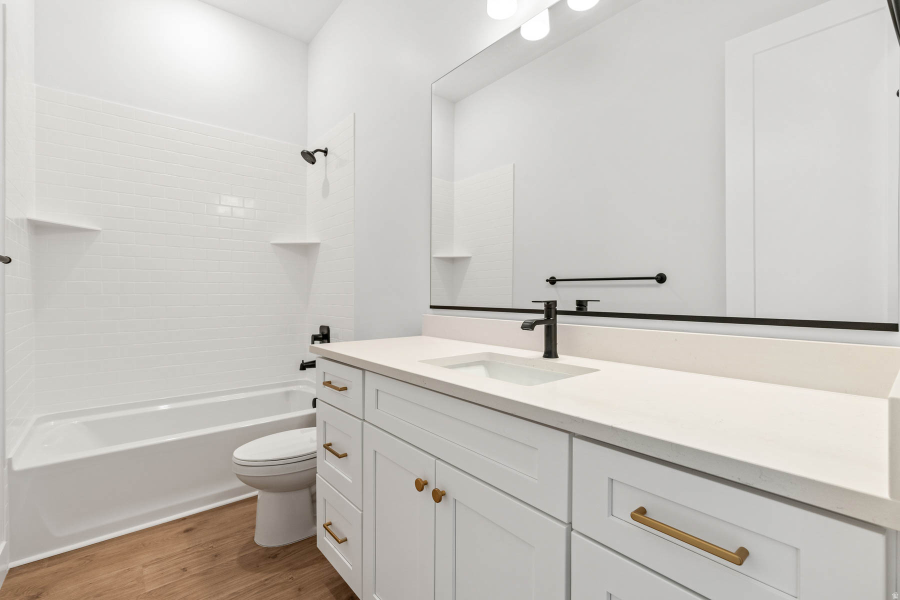 VISTAS AT SUMMIT RDG - Residential