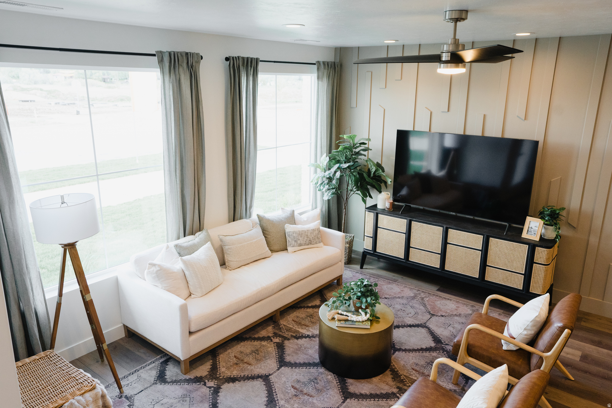 RIVER RUN - Residential