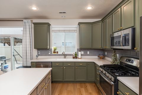 Tiny photo for 1083 W STONEHAVEN DR, North Salt Lake, UT 84054 (MLS # 2126476)