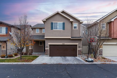 Photo of 1083 W STONEHAVEN DR, North Salt Lake, UT 84054 (MLS # 2126476)