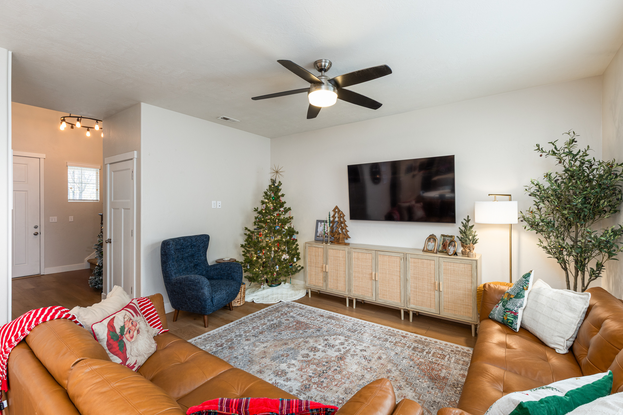 FOXBORO STONEHAVEN WEST - Residential