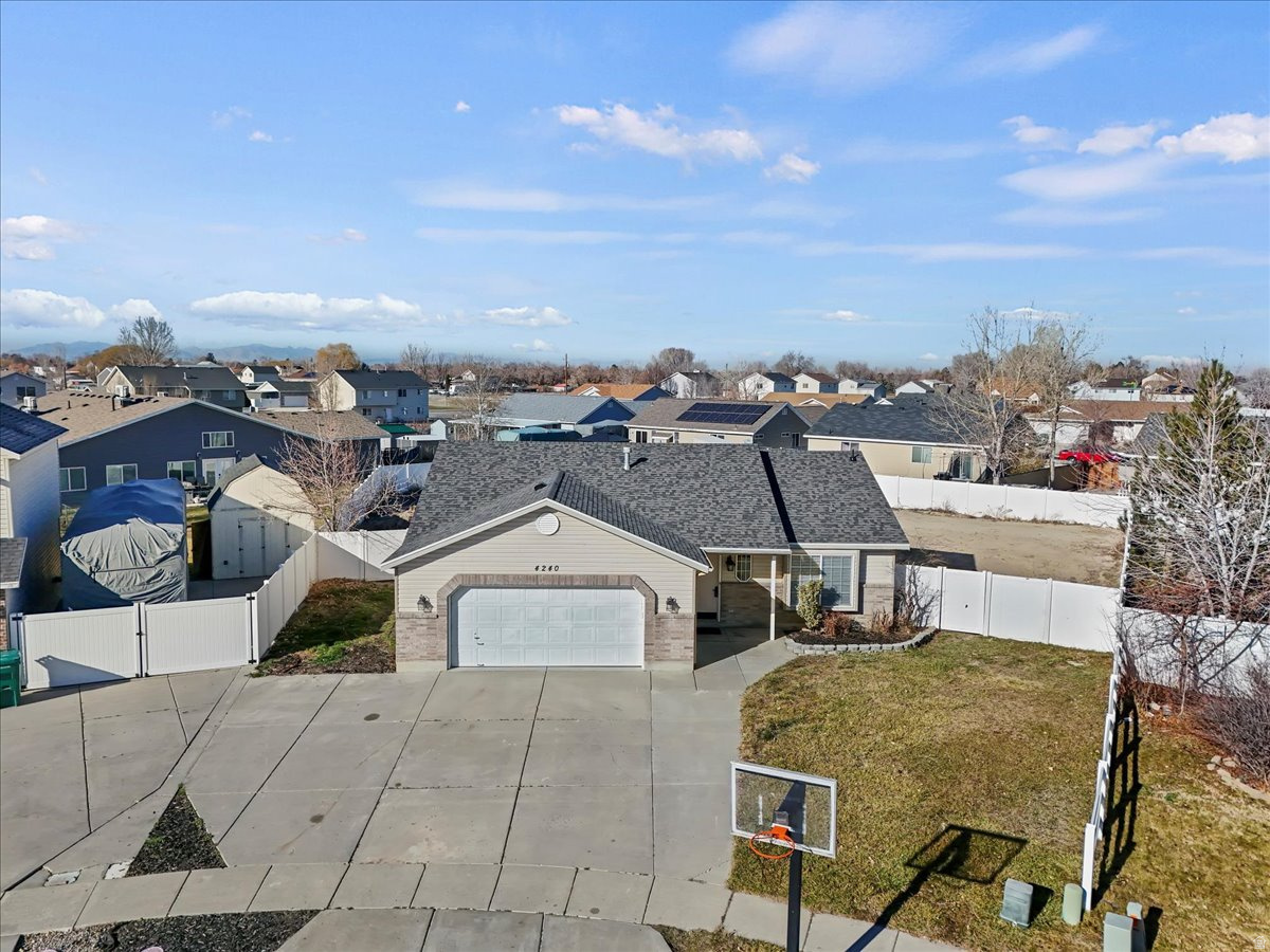 BRIDAL VEIL - Residential