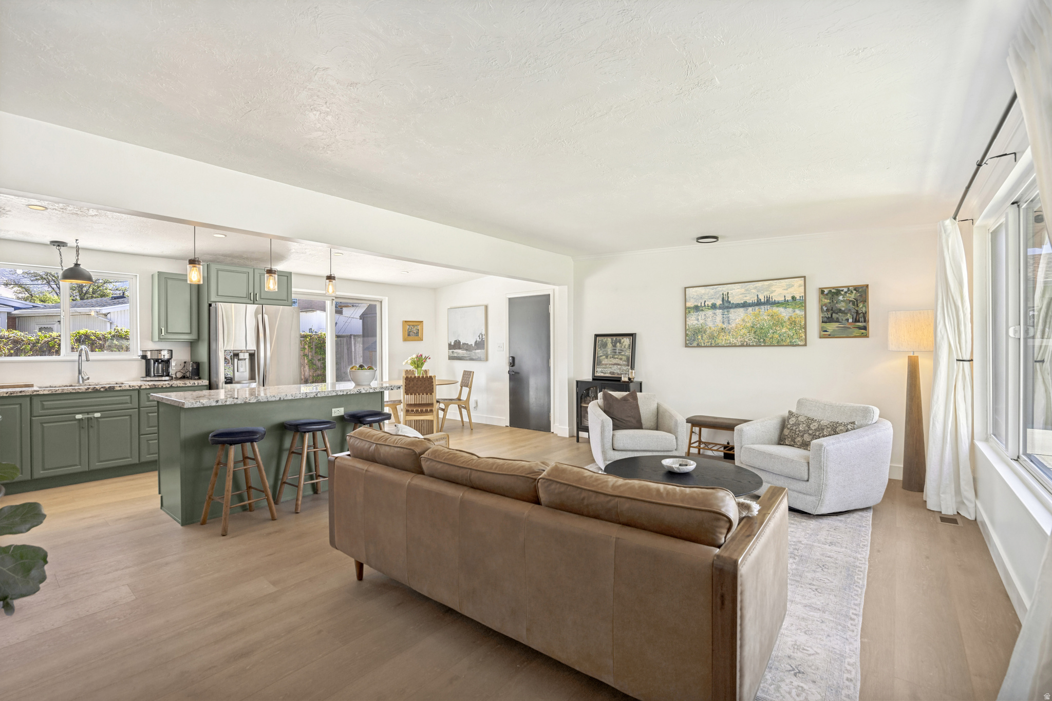 TOWNCREST TERRACE - Residential