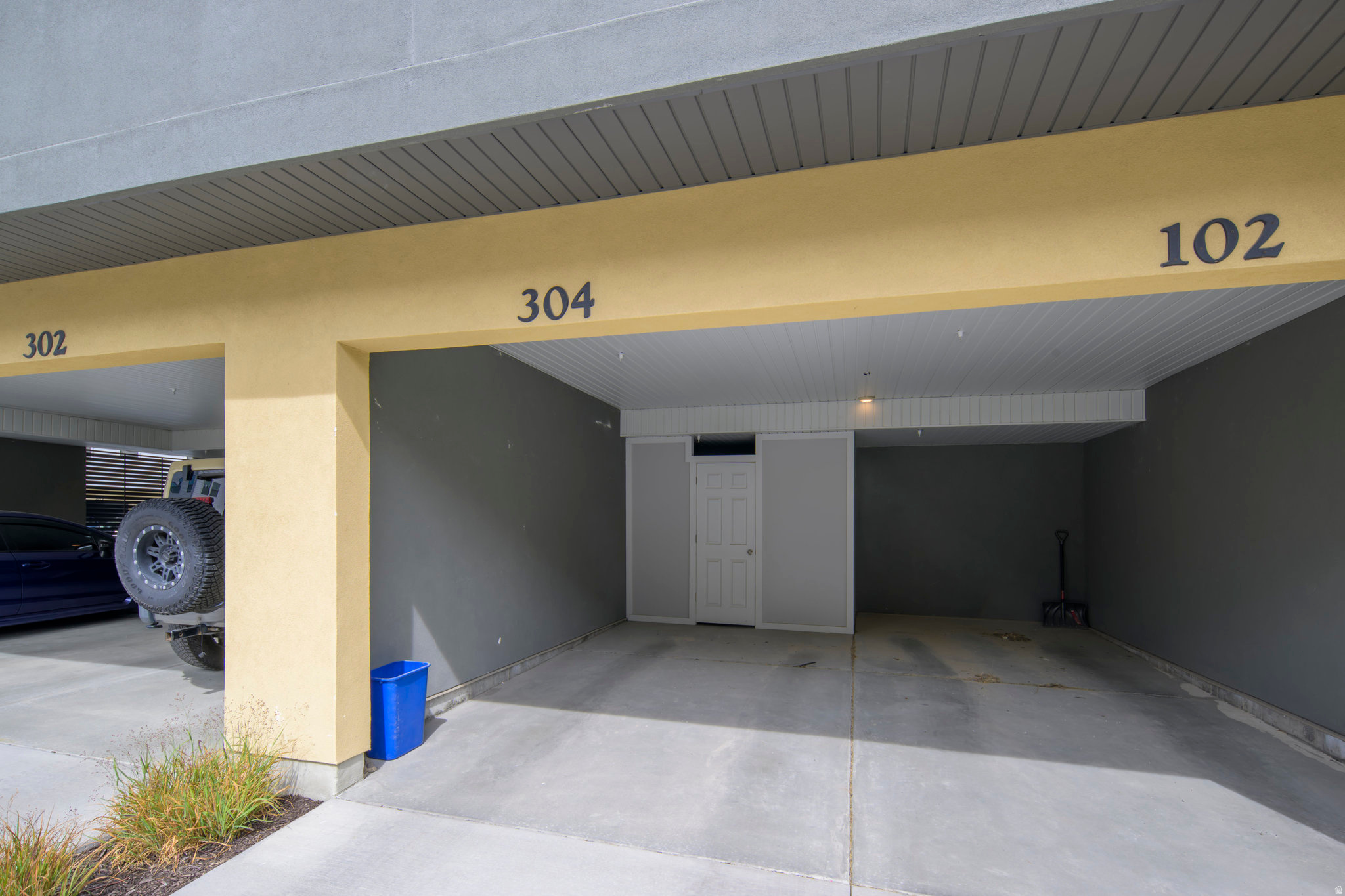 JORDAN HEIGHTS - Residential