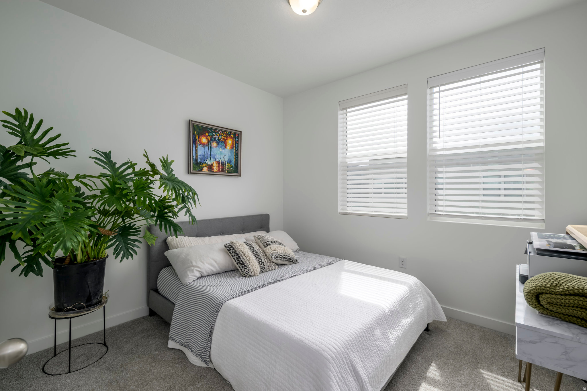 JORDAN HEIGHTS - Residential