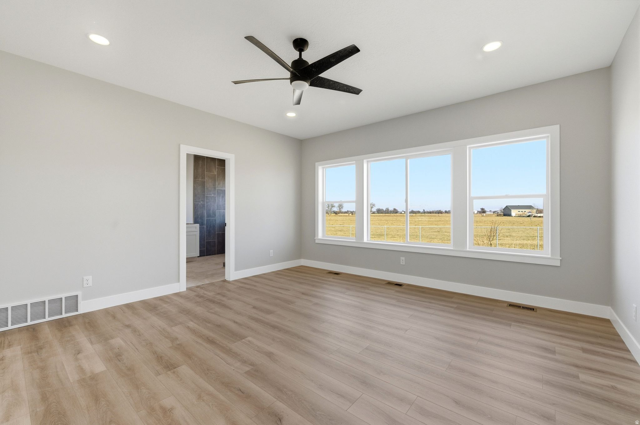 SUNVIEW ESTATES - Residential