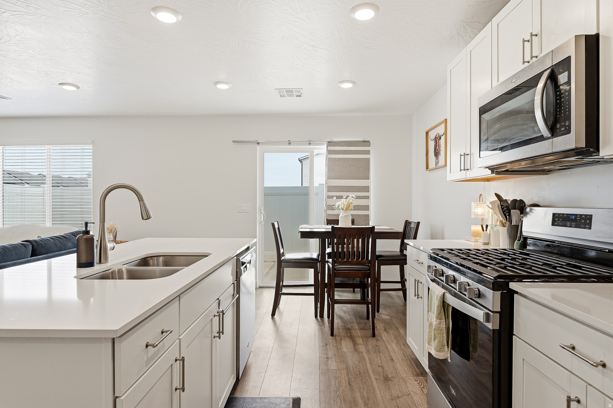 DR HORTON - NORTH FIELD TOWNHOMES - Residential