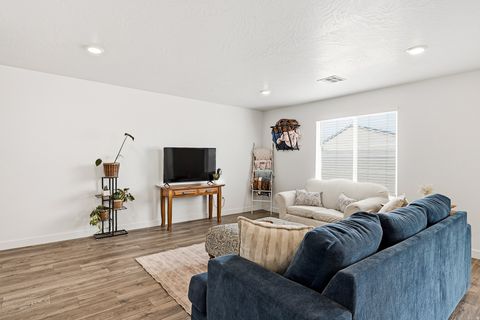 Tiny photo for 284 W 2050 N, Cedar City, UT 84721 (MLS # 2147962)