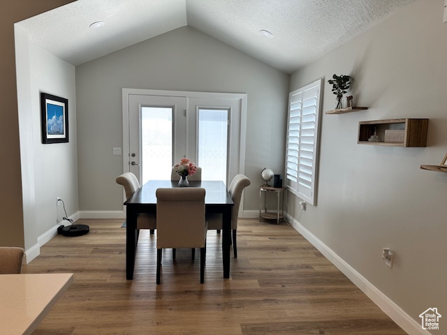 THE VILLAS AT LEGACY FARMS - Residential