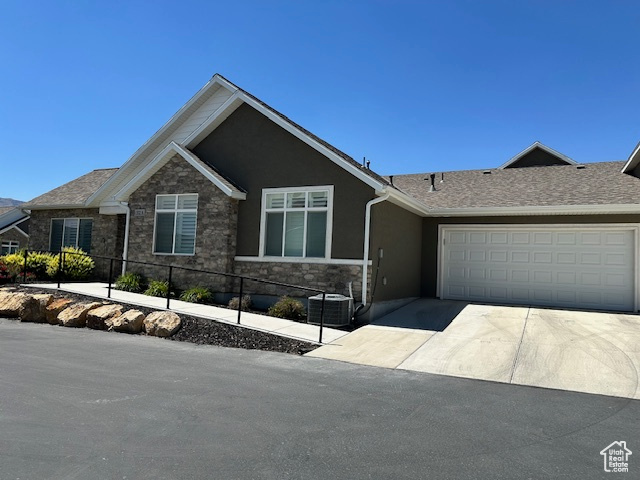 THE VILLAS AT LEGACY FARMS - Residential