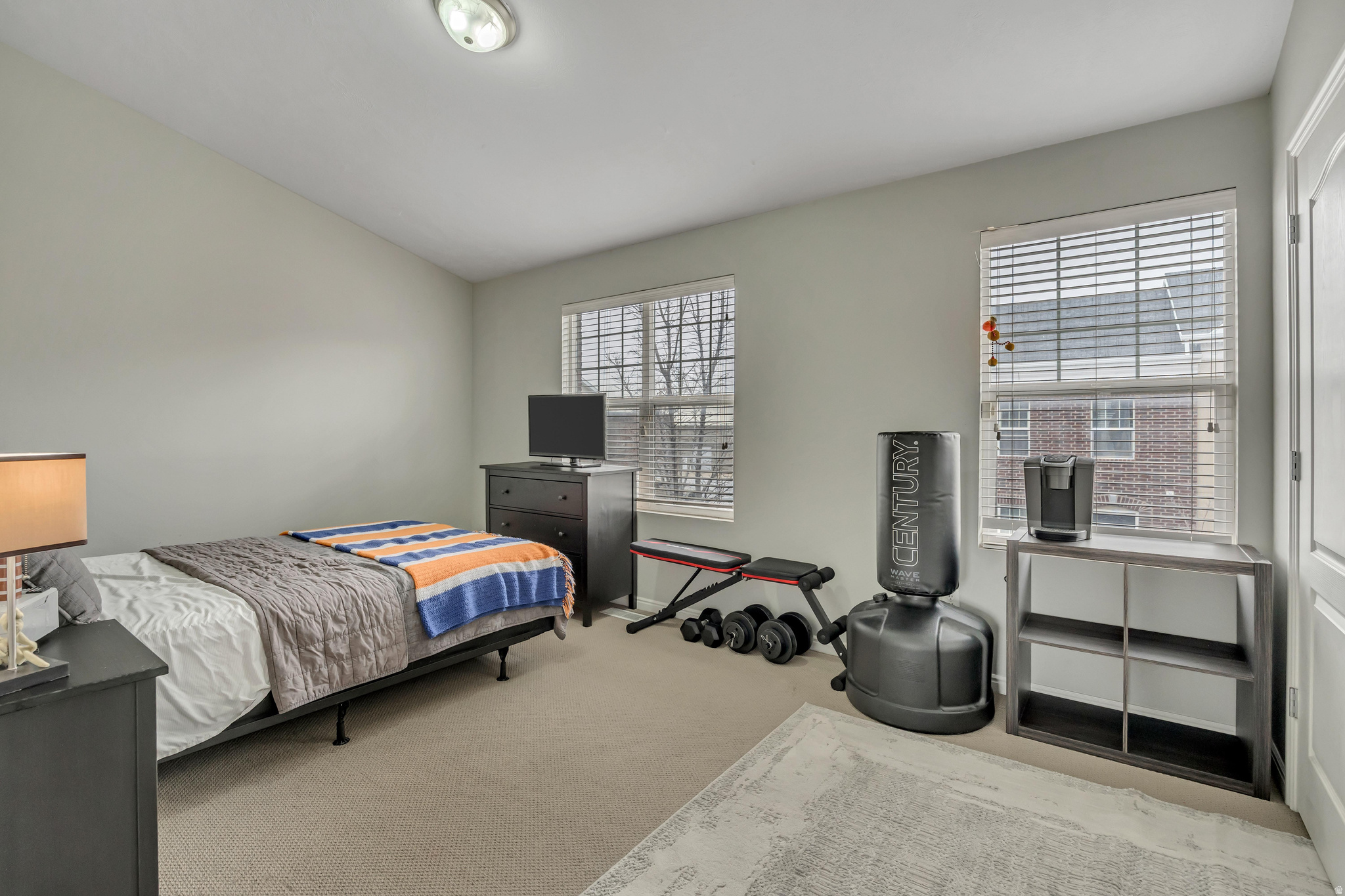 INVERNESS SQUARE - Residential