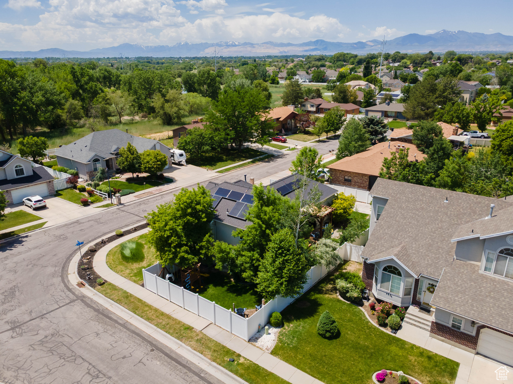 832 W Lerwill Ave, Taylorsville, Utah image 31